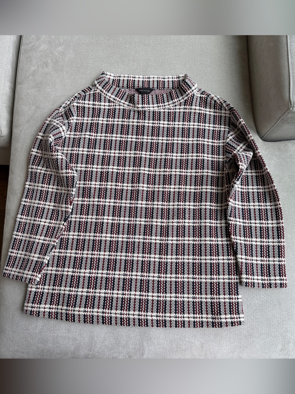 Ann Taylor Thick Plaid Knit Mock Neck Top - Black & White with Burgundy Medium